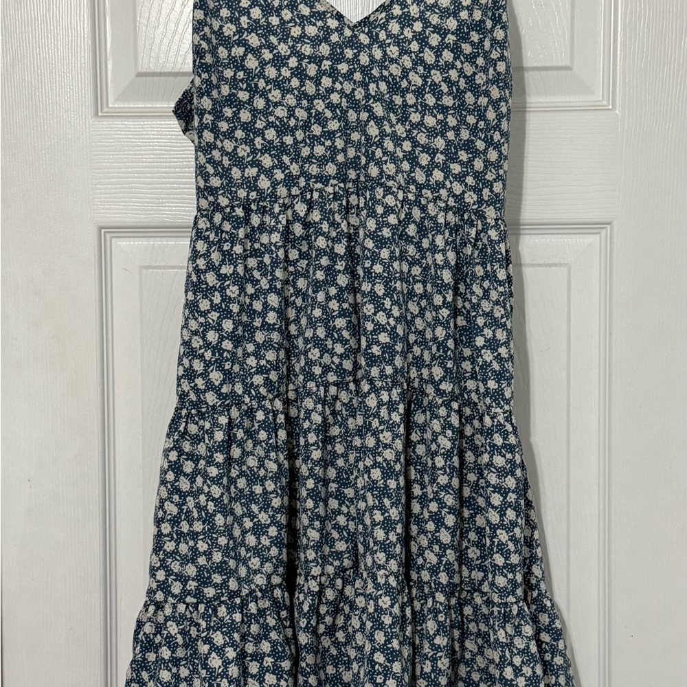 Stylish Blue and White Floral Dress